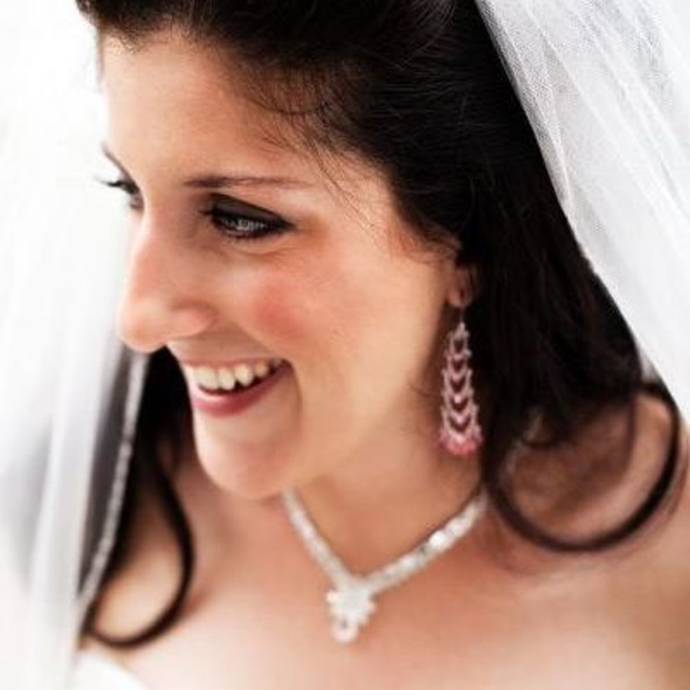 Meet your Posher, Dina